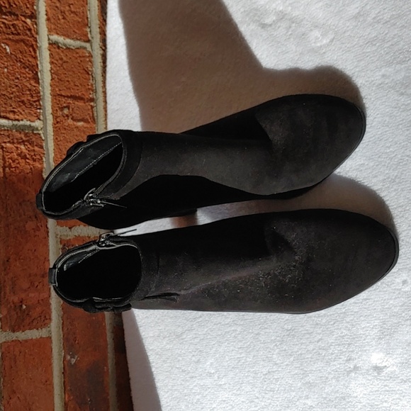 Bandolino Belluna Suede Bootie Size 8.5 - Picture 2 of 10